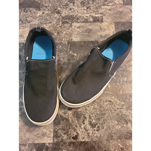 Wonder nation size 6 boys black slip on canvas style shoes - Picture 1 of 7